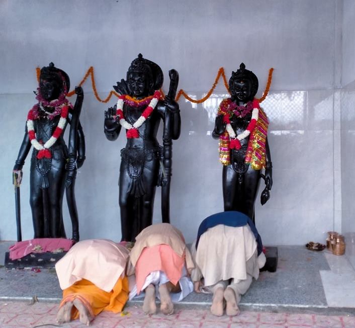 माडी अयोध्याधाममा भव्य समारोहबीच राम सीताको मूर्ति प्रतिस्थापन