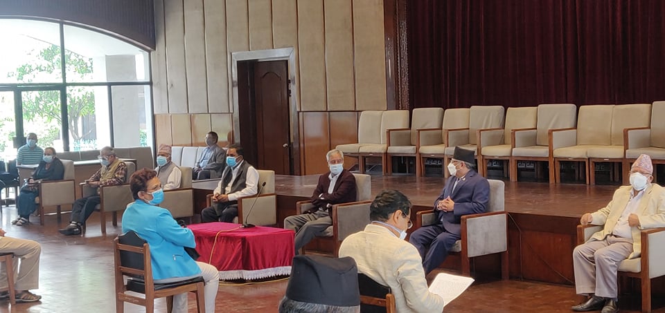 प्रतिनिधिसभा विघटनविरुद्ध राजनीतिक र कानुनी प्रतिवाद गर्ने विपक्षी गठबन्धनको निर्णय