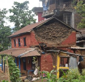 लमजुङ केन्द्रविन्दु भएर ५.८ रेक्टरको भूकम्प, ६ घाइते, दुई दर्जनभन्दा बढी घरमा क्षति