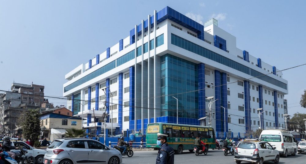 कोभिड–१९ युनिफाइड अस्पतालमा बिरामीको उपचार शुरु