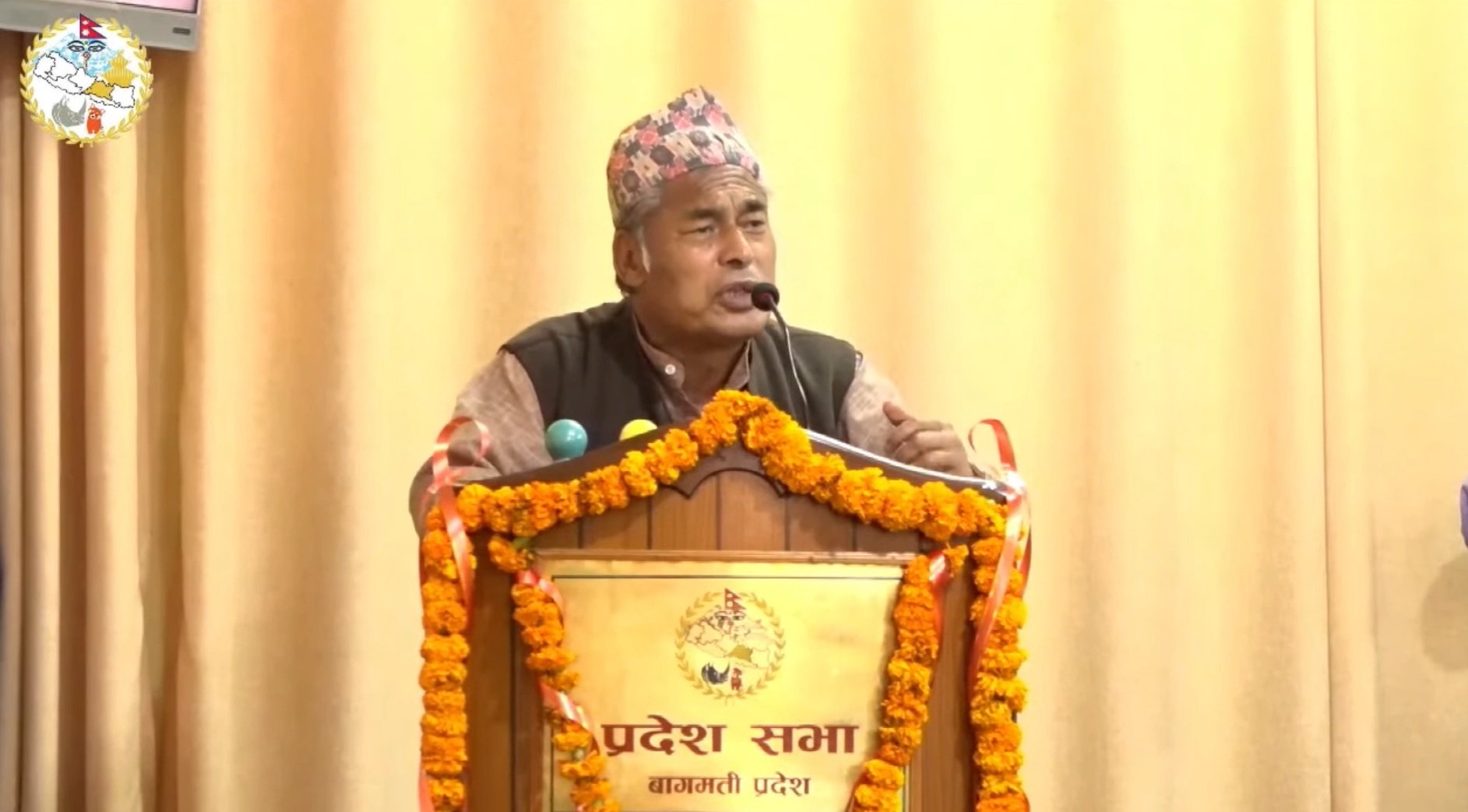 नरोत्तम वैद्यद्वारा आत्मालोचनासहित अभिव्यक्ति फिर्ता