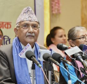 एमालेले विकास र समृद्धिको नेतृत्व गर्छ : अध्यक्ष ओली