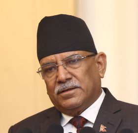 चितवनका गठबन्धनका दलसँग ‘प्रचण्ड’को भेट