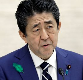 गोली प्रहारबाट गम्भीर घाइते जापानका पूर्वप्रधानमन्त्री आबेको निधन