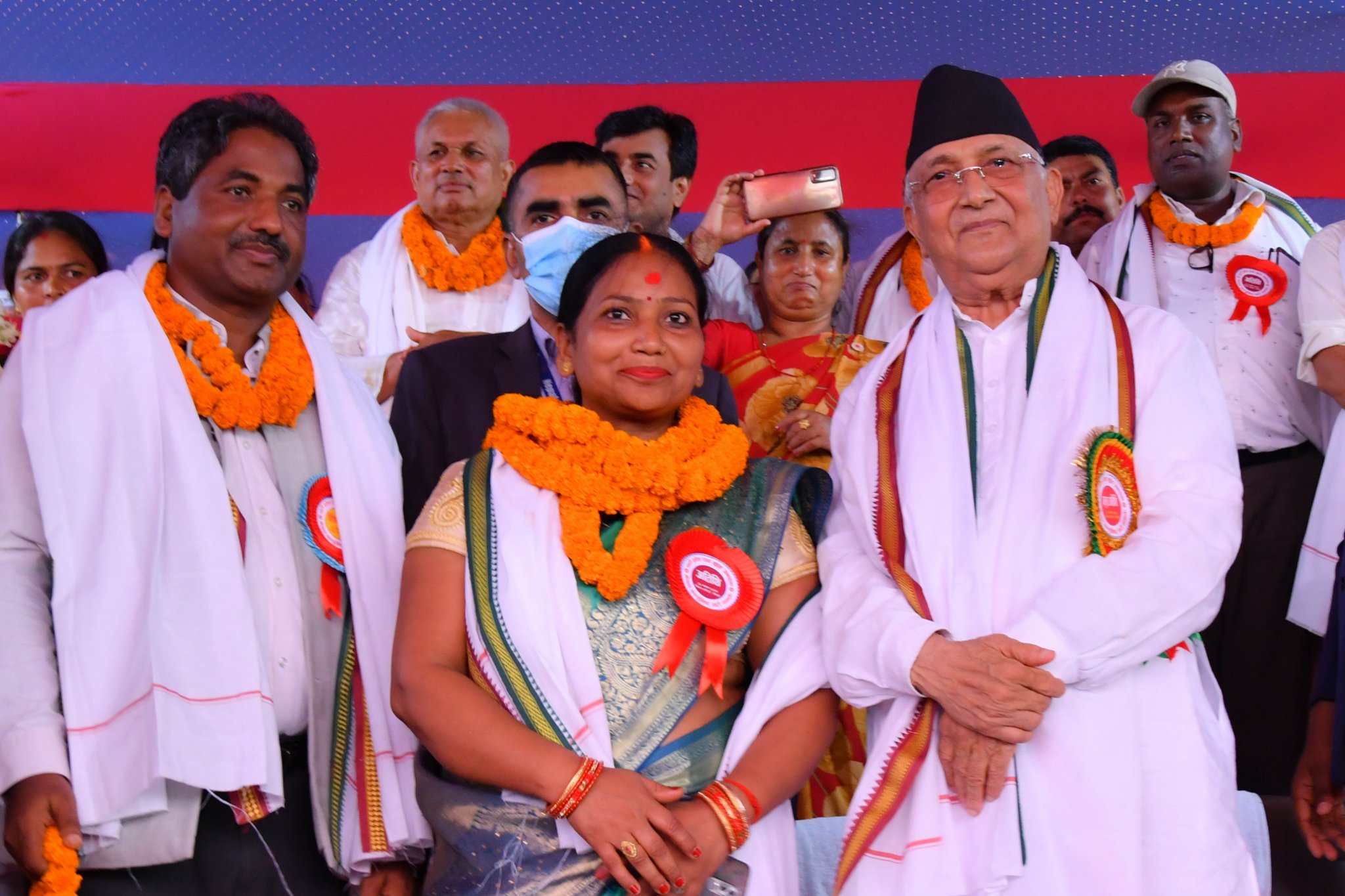 प्रगतिशील जनताको पार्टी एमाले : अध्यक्ष ओली