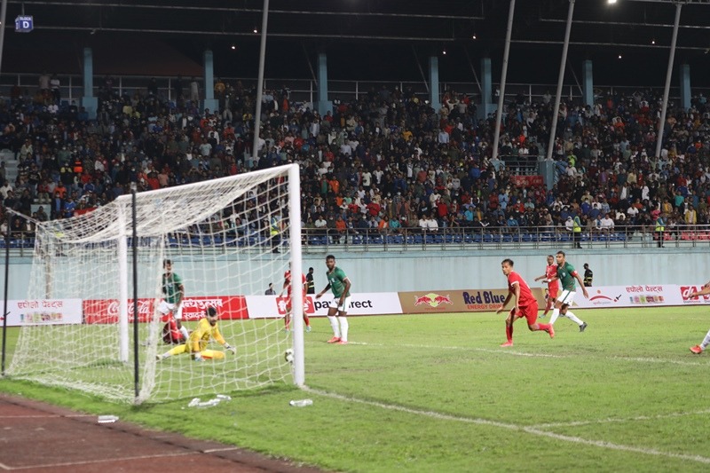 मैत्रीपूर्ण फुटबलमा नेपालद्वारा बङ्गलादेश पराजित, अन्जनको ह्याट्रिक