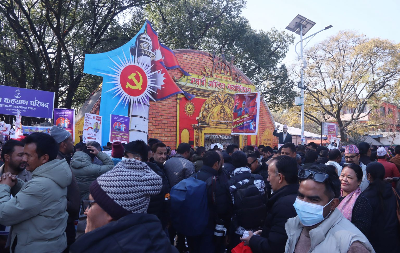 एमाले महाधिवेशन: मतदान आजका लागि स्थगित, भोलि विहान ८ बजेदेखि शुरू हुने