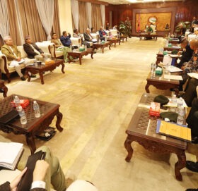 निर्वाचन तयारीबारे सर्वपक्षीय छलफल, प्रधानमन्त्रीको आह्वान: चुनावका लागि एक ठाउँमा उभिदिनुहोस्